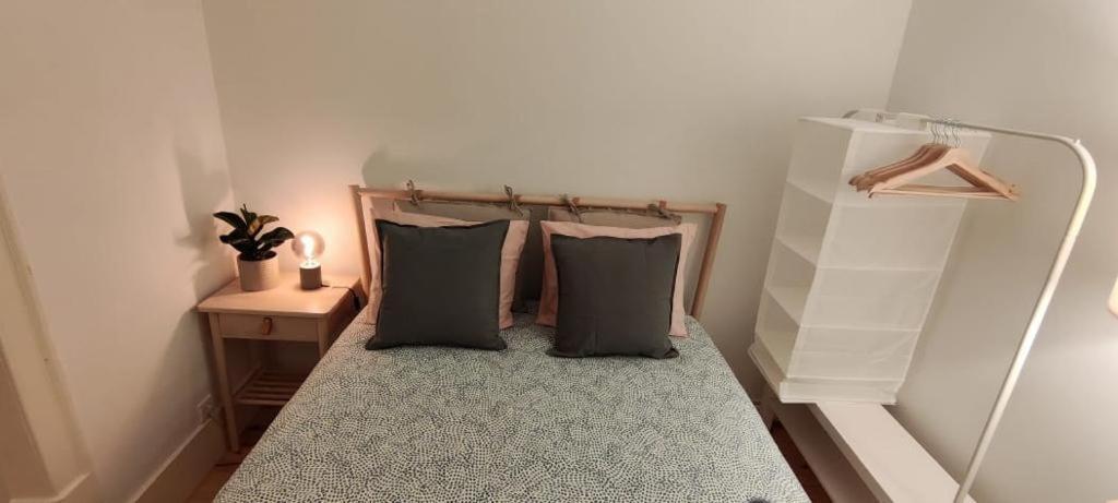 Central Bedroom In Shared House In Chiado - Historic Center Of Lisbon Luaran gambar