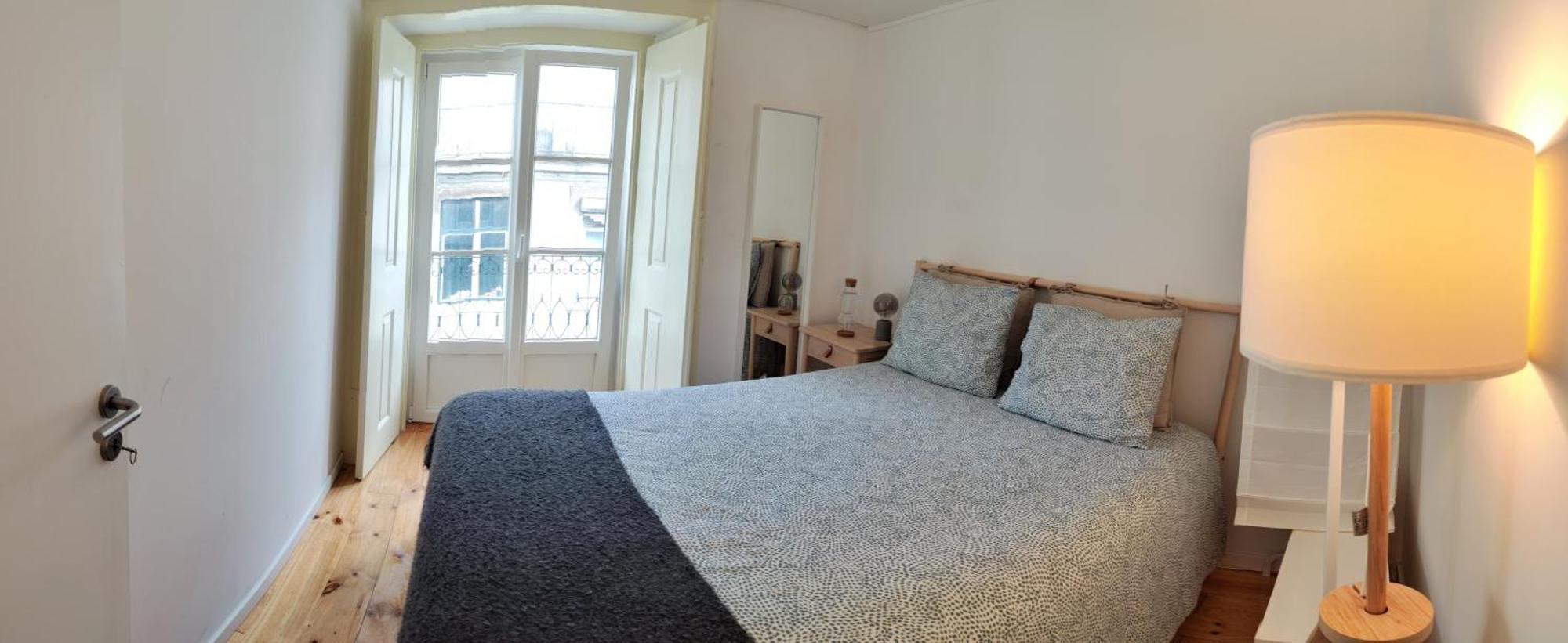 Central Bedroom In Shared House In Chiado - Historic Center Of Lisbon Luaran gambar